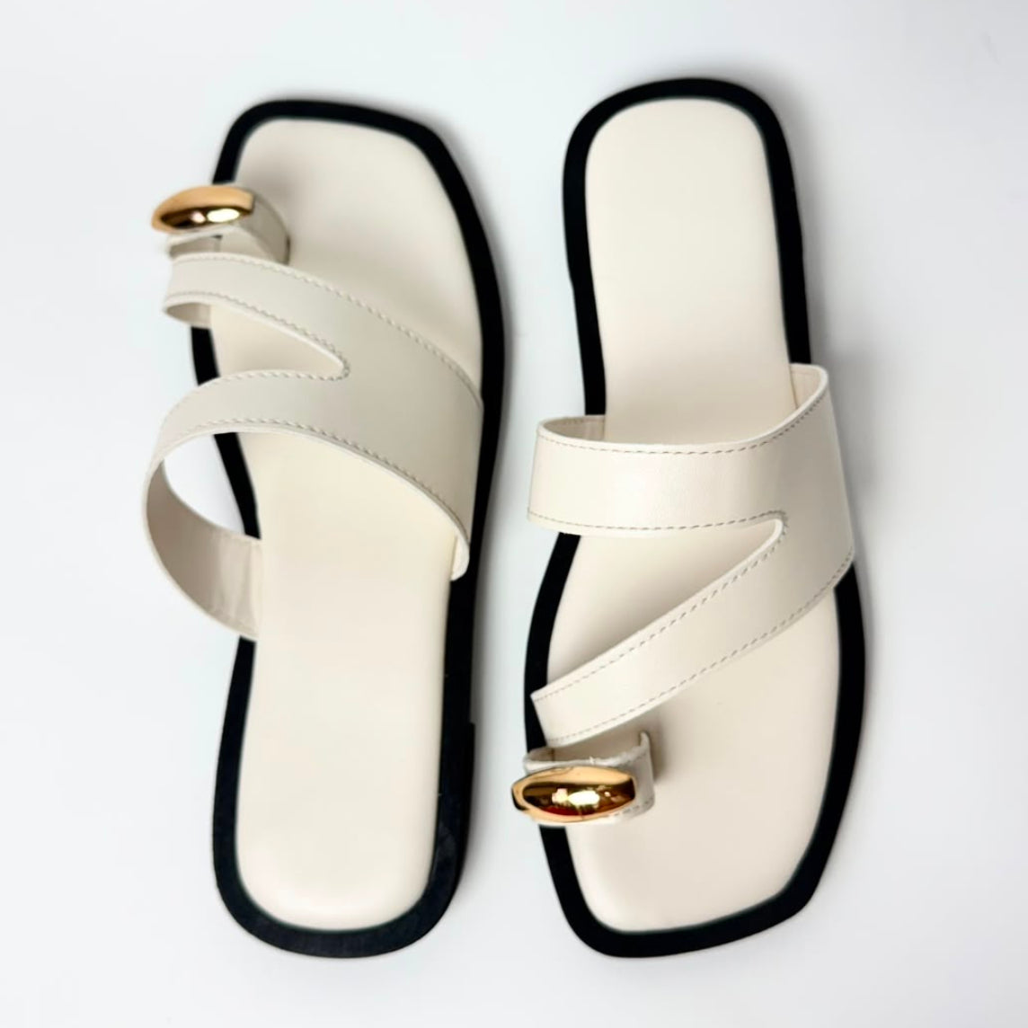 Brasilia white